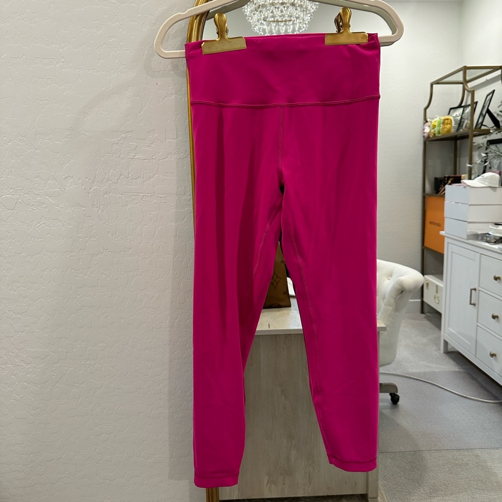 Lululemon Wunder Train High Rise Tight 25”